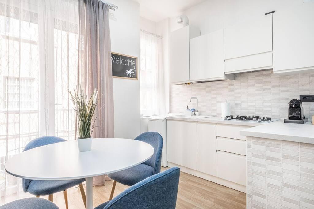 Apartmán Artistic House Navigli-Duomo Netflix & Design Milán Exteriér fotografie