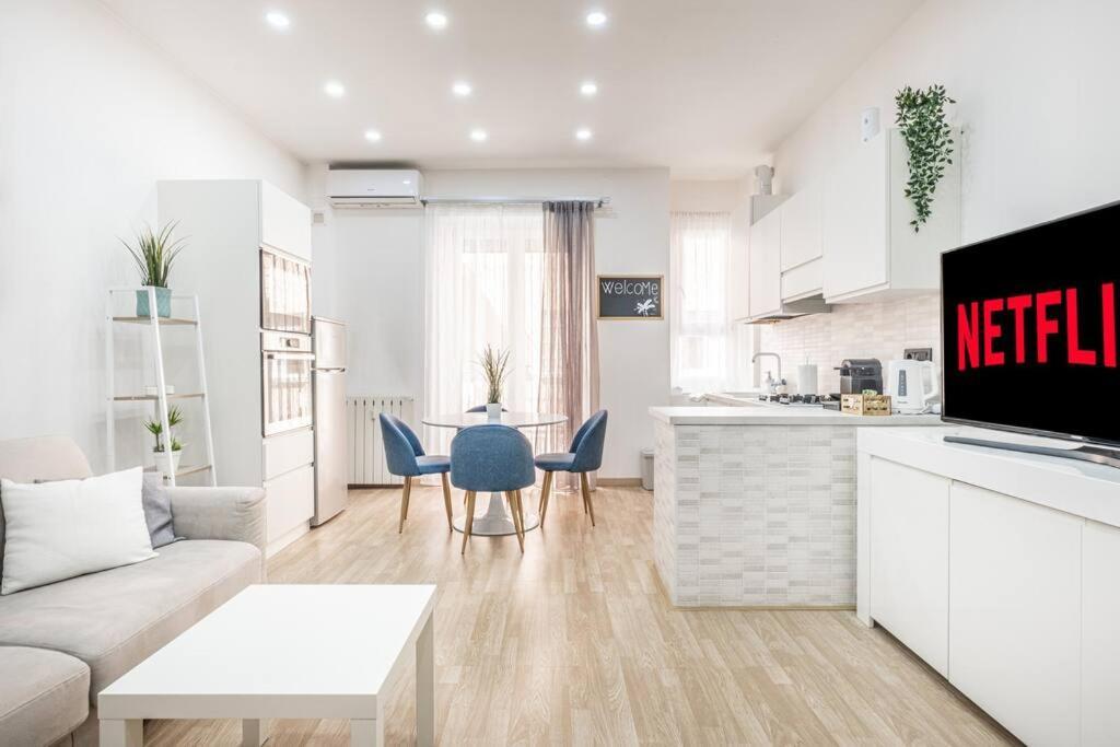 Apartmán Artistic House Navigli-Duomo Netflix & Design Milán Exteriér fotografie